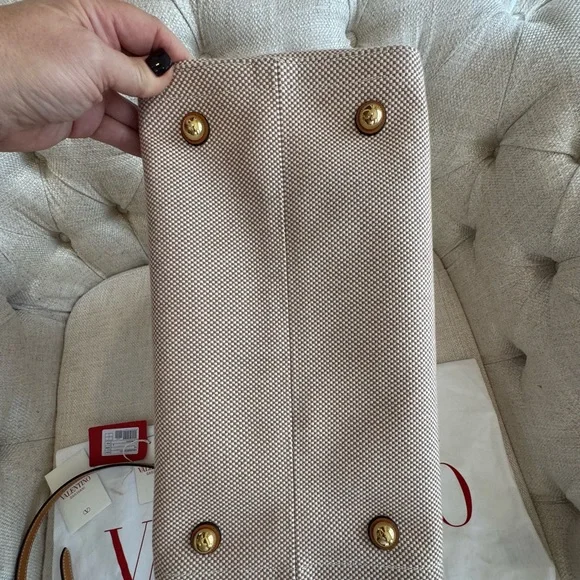 Auth. Valentino Garavani Antibes Tote - New Condition - Picture 7 of 15